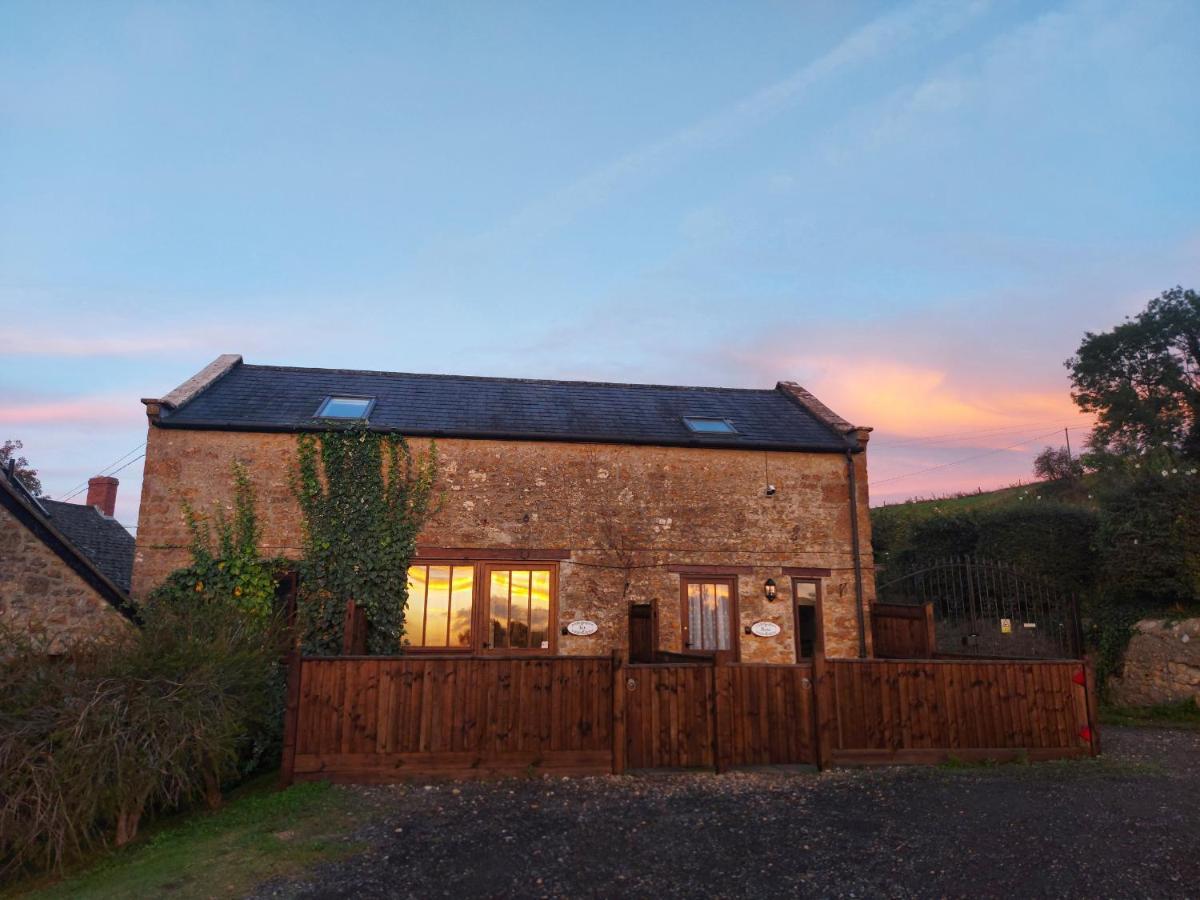 Barton Cottage 布里德波特 外观 照片